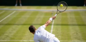 Tennis Aufschlagstatistik mit Hold-Quoten und Zweitaufschlag-Analyse